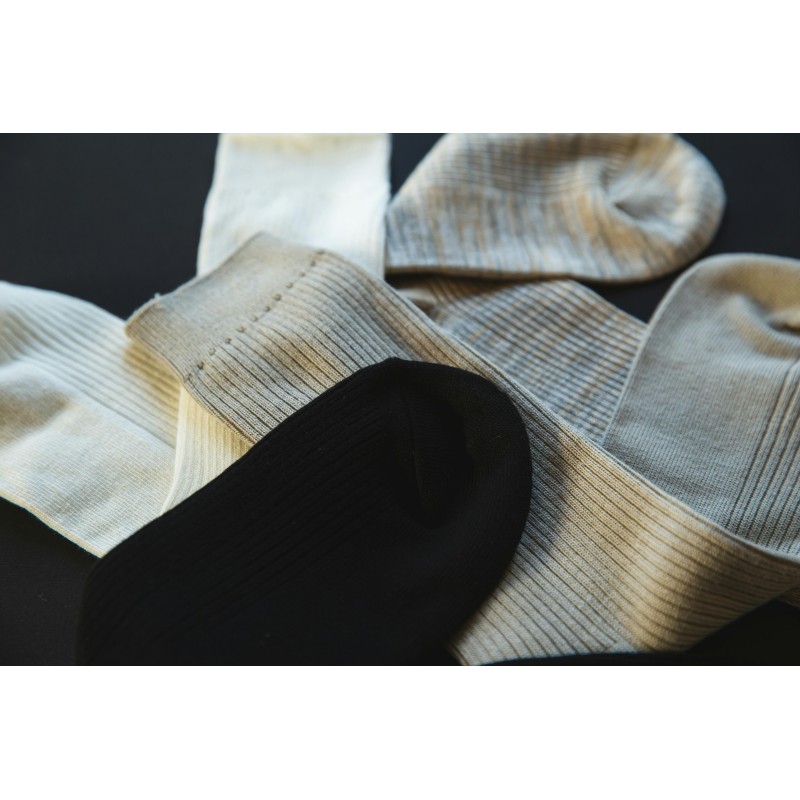 Lots de chaussettes haute noir, gris, blanc